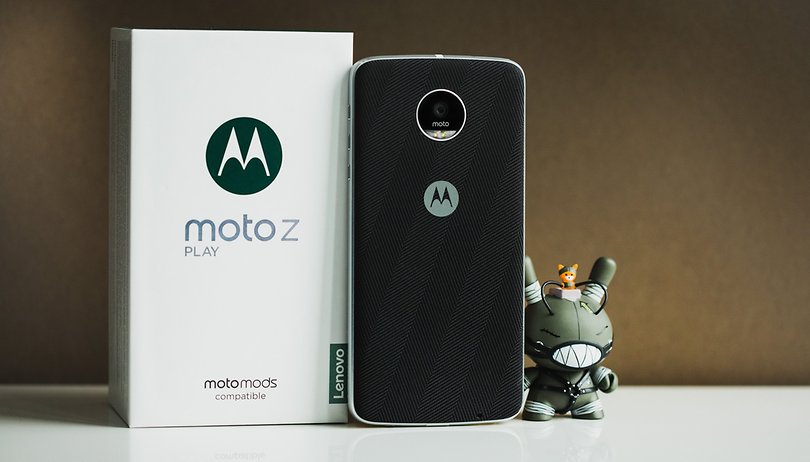 Moto Z Play review: Lenovo leads the charge