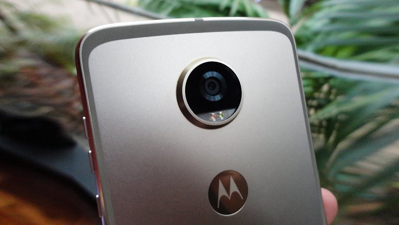 AndroidPIT Moto z 2 12386124858 cam