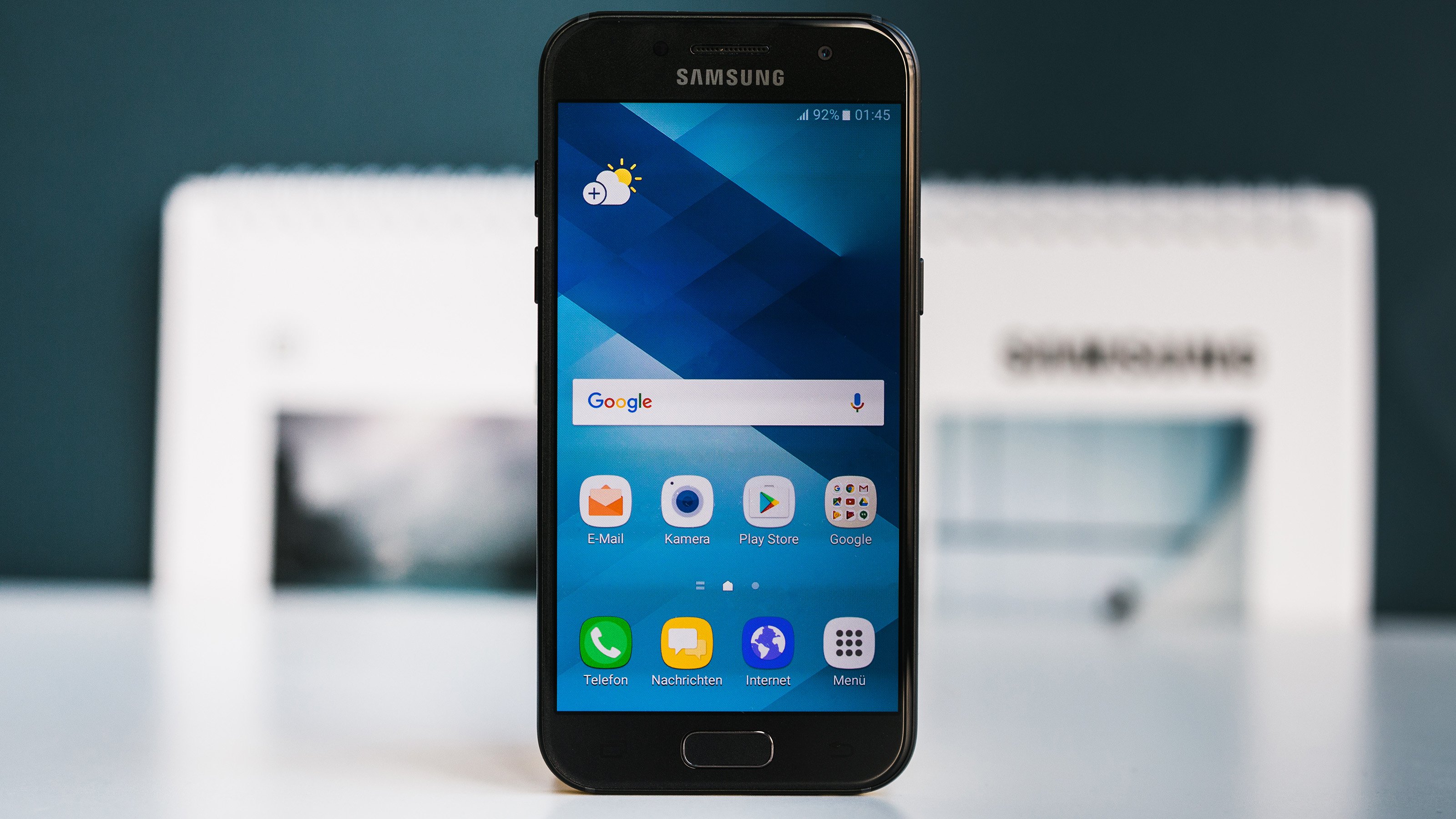 Samsung Galaxy A3 (2017) review: the mid-range phone that ...