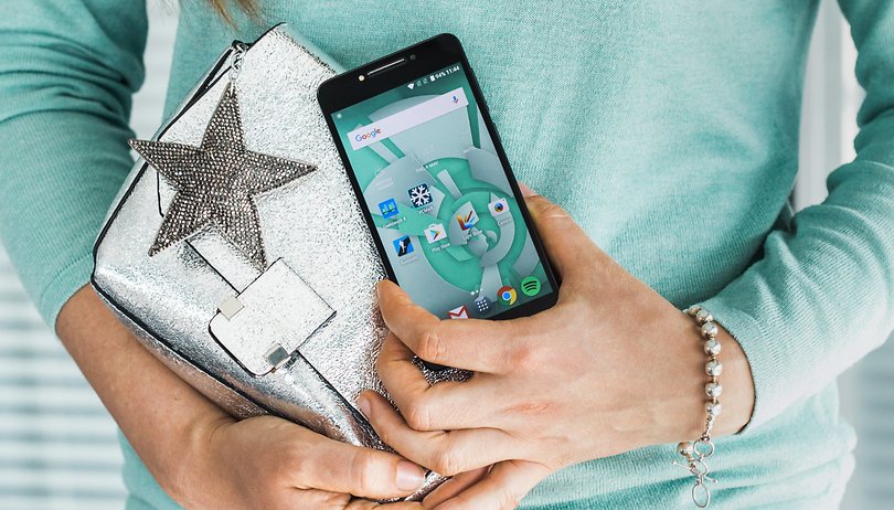 Como deixar o smartphone pronto para seu pai ou sua mãe usar