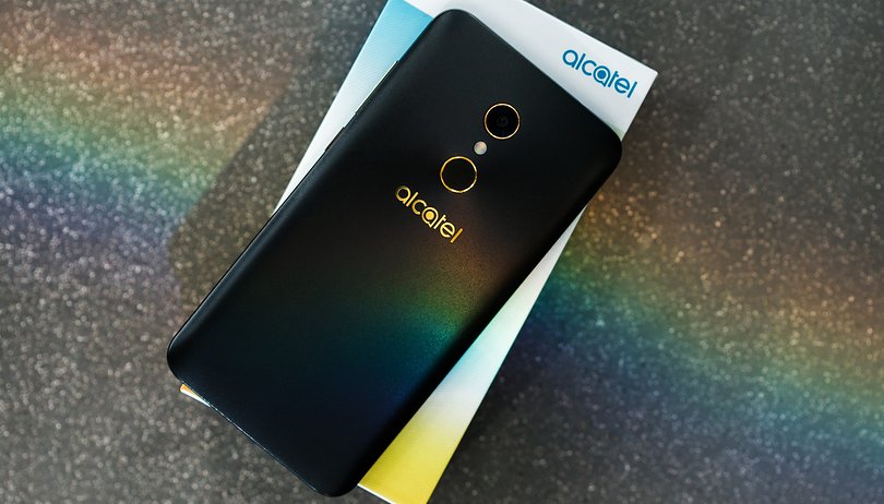 Qual smartphone da Alcatel eu devo comprar?