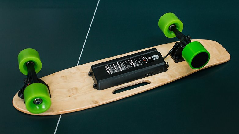 AndroidPIT archos sk8 electric skateboard boosted 9397