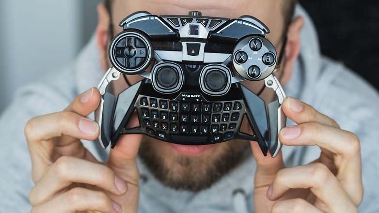 AndroidPIT game controller 5223