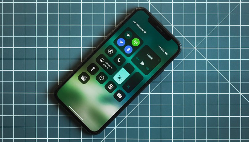 O que é este microLED que tanto interessa à Apple?