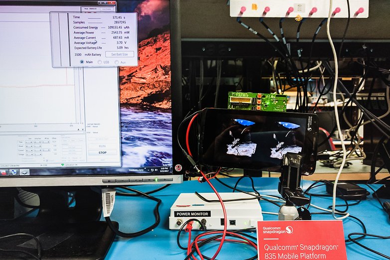 AndroidPIT qualcomm snapdragon 835 benchmark event 131921