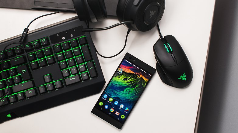 AndroidPIT Razer Phone Gaming hero 6844