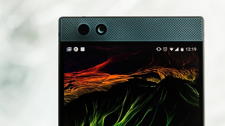 AndroidPIT razer phone 3031