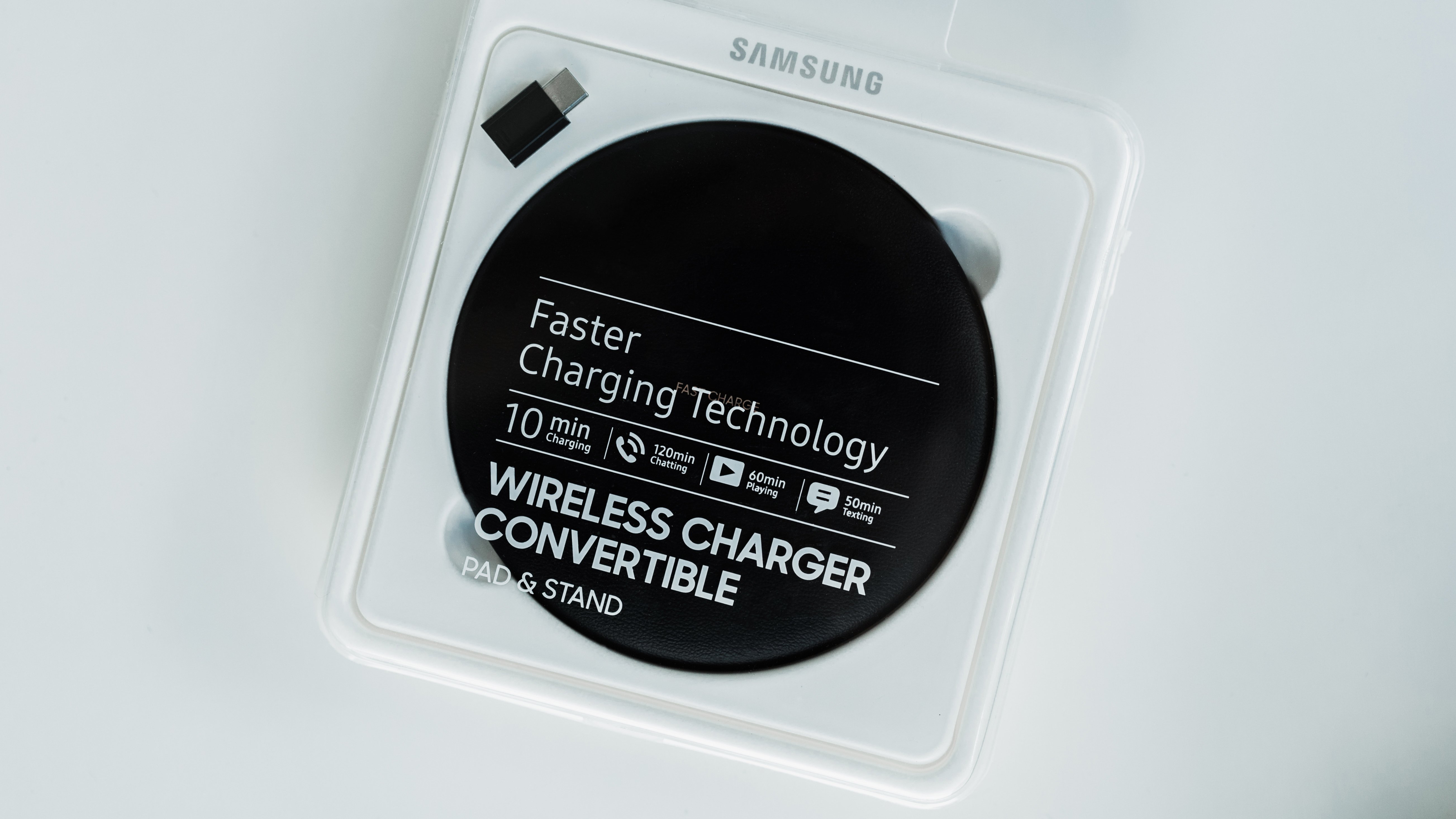 Samsung Galaxy S8 Premium wireless charger: how it will change your life |  NextPit
