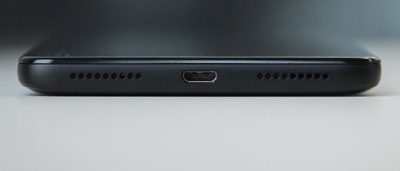 AndroidPIT alcatel a7 xl review 8053