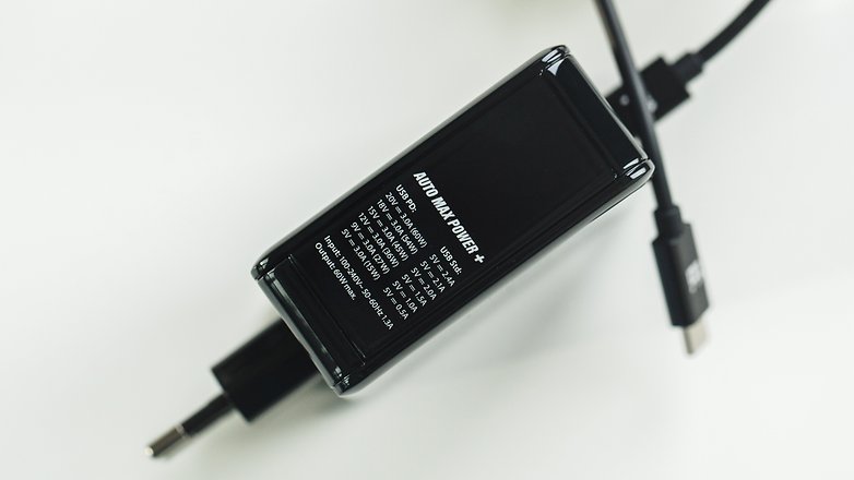 AndroidPIT charger 9073