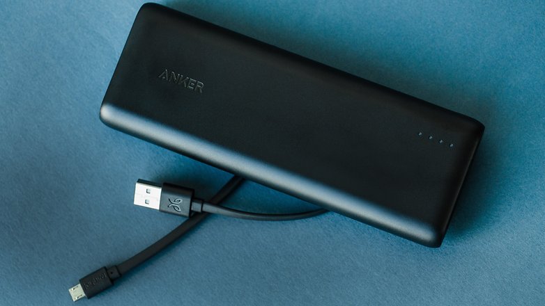 AndroidPIT mobile chargers 9956
