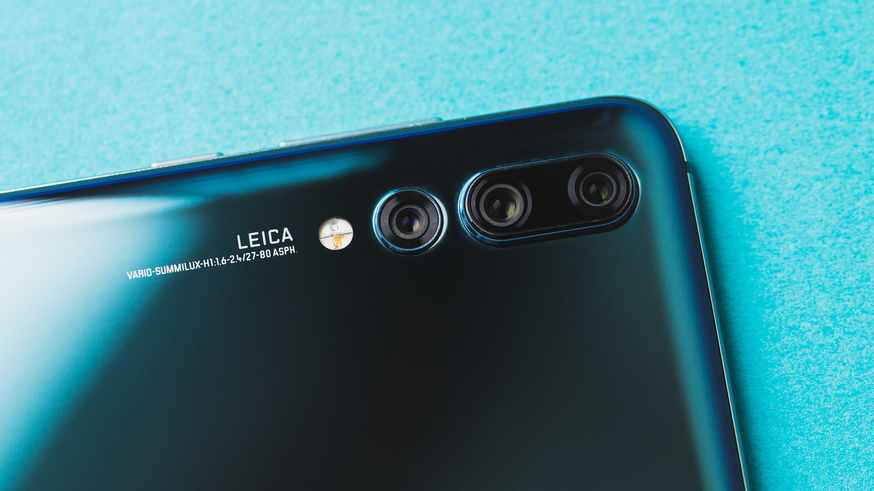 Хуавей камера на андроид. Huawei Leica p20. Хуавей Leica 3 камеры. Huawei Leica p20 Pro. Huawei Leica Summarit h1 2.2/27 ASPH.