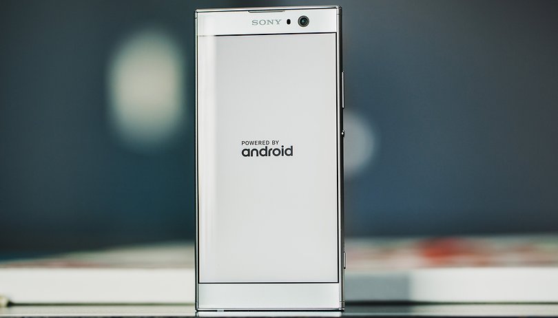 Xperia XA3 vaza e deve ser alternativa para quem não gostou do visual do XZ2