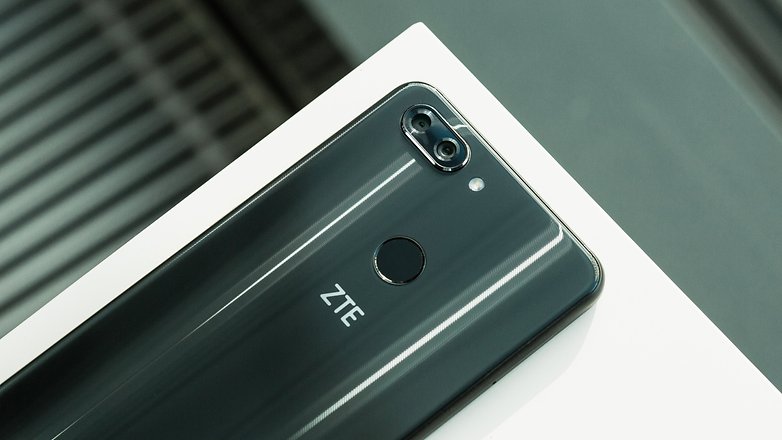 Zte Blade V9 Review Great But Not The Best Buy Nextpit