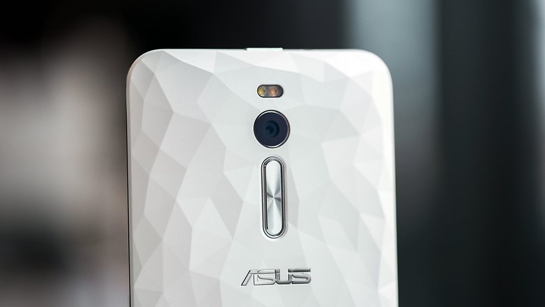 AndroidPIT ASUS ZenFone 2 Deluxe 9671