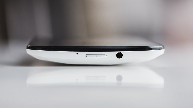 AndroidPIT ASUS ZenFone 2 Deluxe 9675