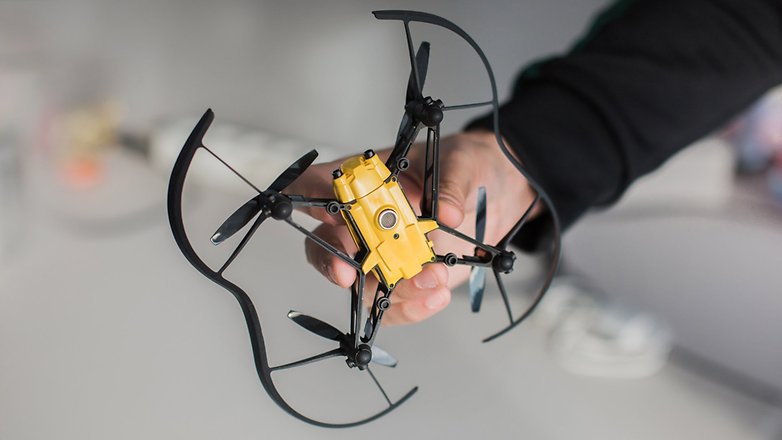 AndroidPIT parrot drone air