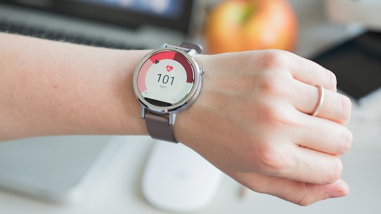 AndroidPIT moto 360 2015 36