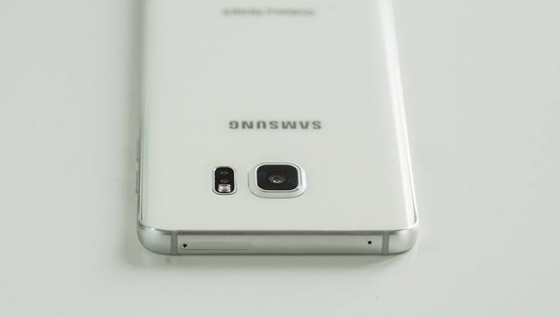 Queremos un Galaxy S7 con microSD y una batería digna