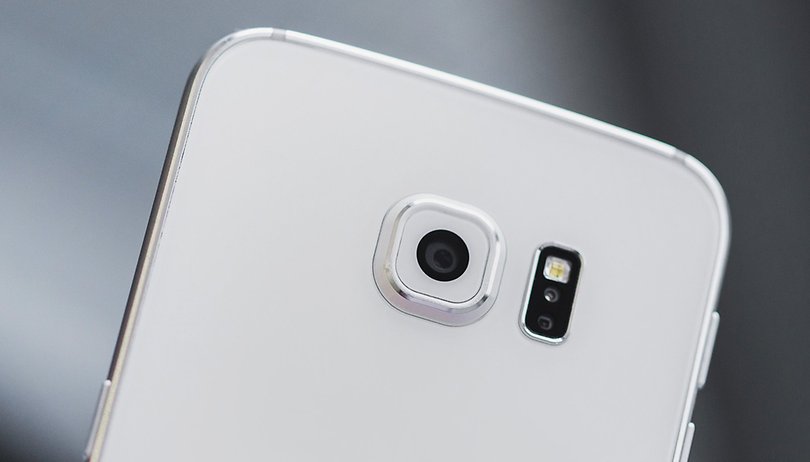 Quattro ragioni per non liberarvi del vostro Galaxy S6