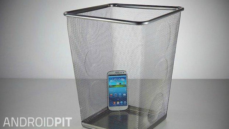 old smartphone bin