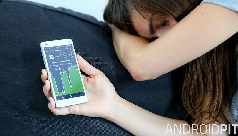 Che fine fa il vostro smartphone quando vi mettete a dormire?