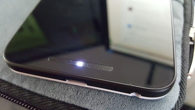 test comparatif google nexus 5x vs xiaomi mi4c emplacement led diode notifications androidpit fr image 00