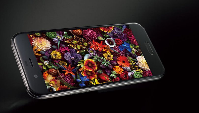 Sharp vendera smartphones con una pantalla de 120 Hz en 2018