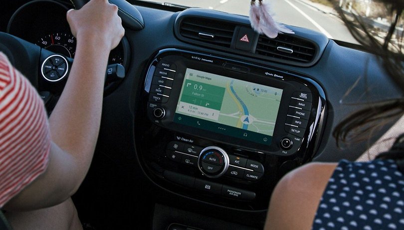 ¿Por qué Android Auto se retrasa tanto?