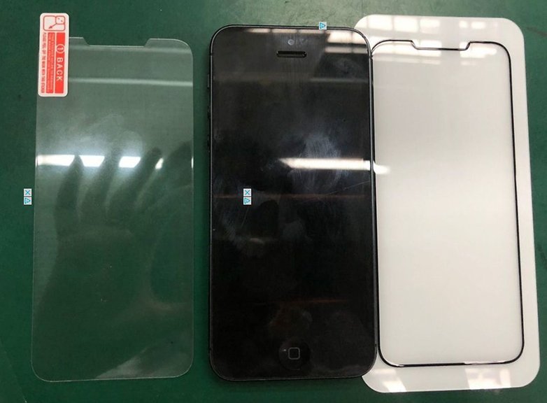 iPhone SE 2 phonearena 1
