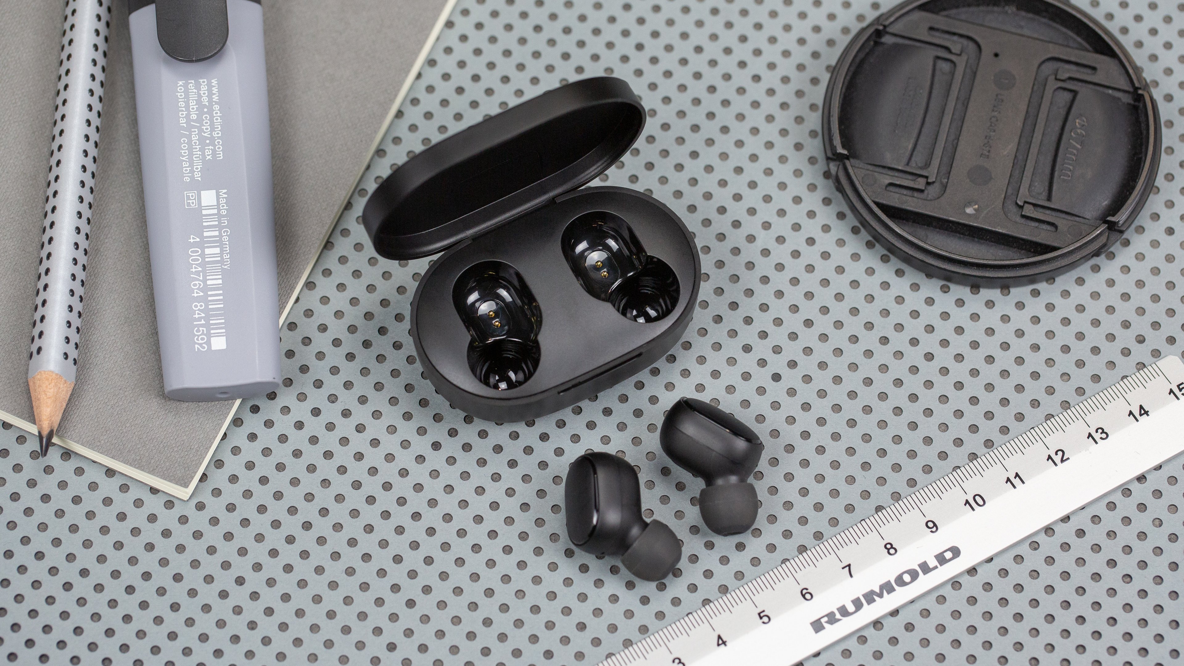 Buds 4 active чехол. Xiaomi airdots 2. Nokia true Wireless Earbuds. True Wireless Xiaomi Redmi Buds 3. Xiaomi Earbuds.