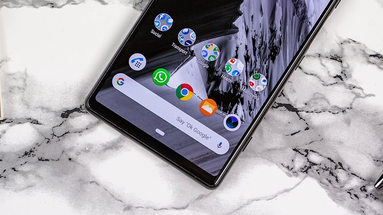 androidpit sony xperia display chin