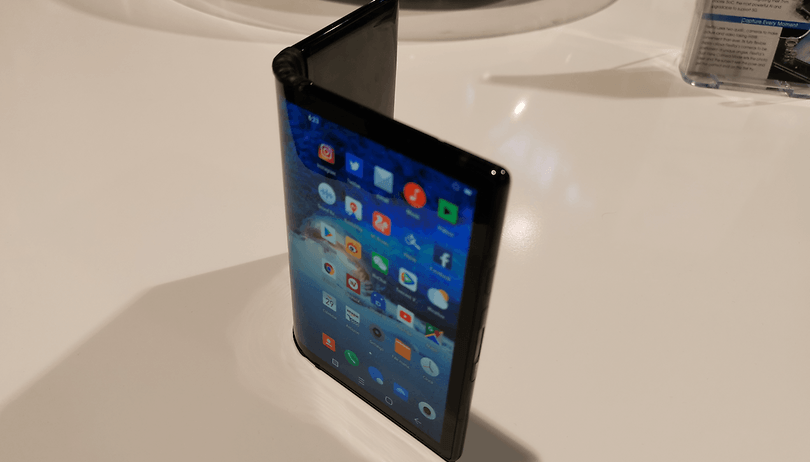 Royole FlexPai hands-on: the world's first foldable smartphone