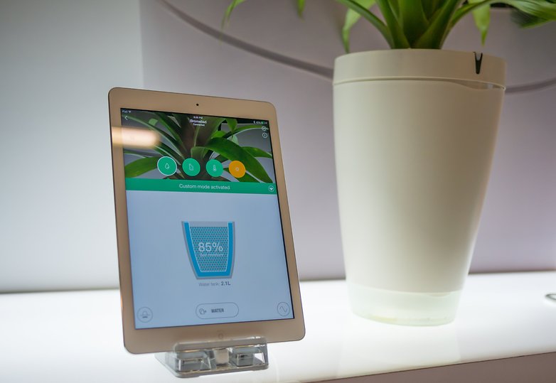 androidpit ifa 16 parrot pot 1