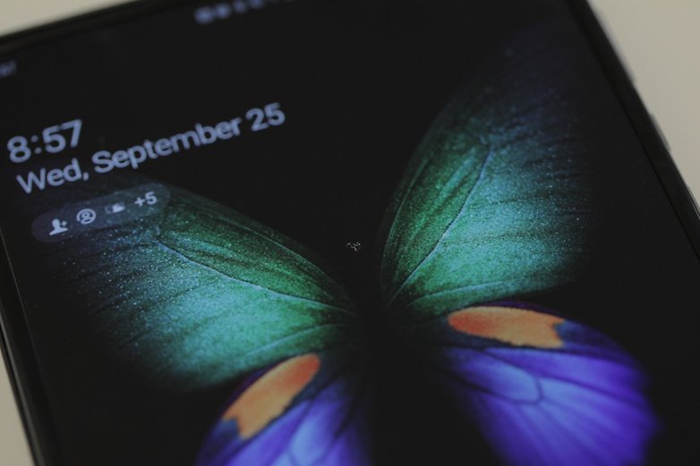 galaxy fold techcrung