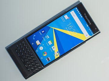 Alcatel (TCL) fabriquerait le prochain smartphone de BlackBerry