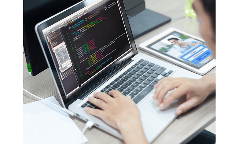 androidpit cyber security course deal 1