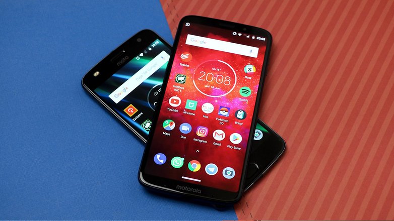Moto z2 z3 play 12