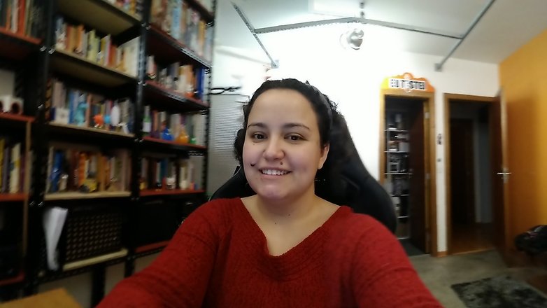moto g6 group selfie