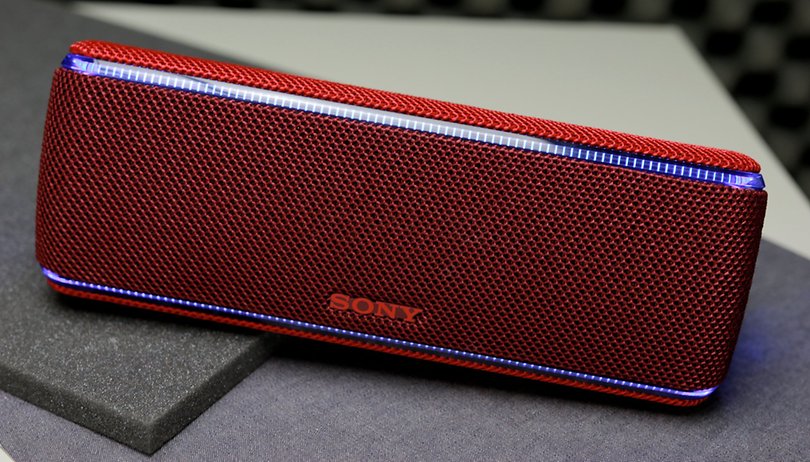Review da caixa de som Sony SRS-XB31: som, batida e luzes