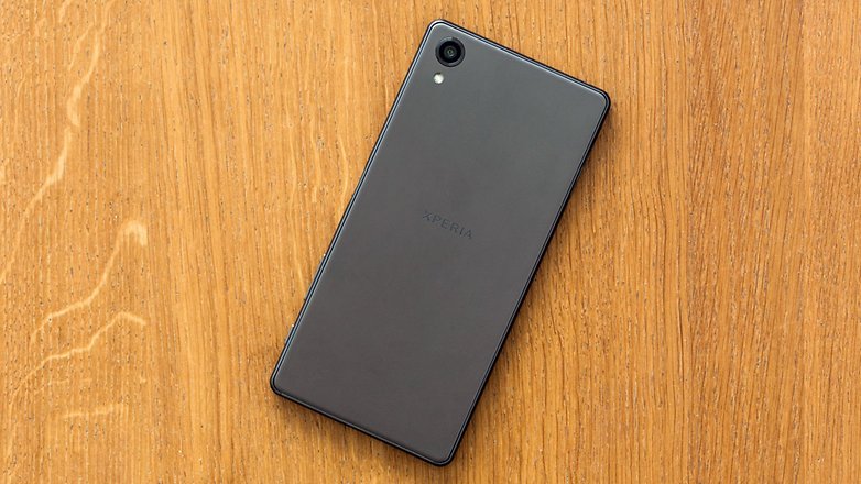 androidpit sony xperia x back1