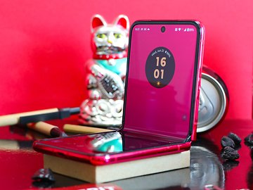 250&euro; de r&eacute;duction r&eacute;elle sur cet excellent smartphone pliable &agrave; clapet