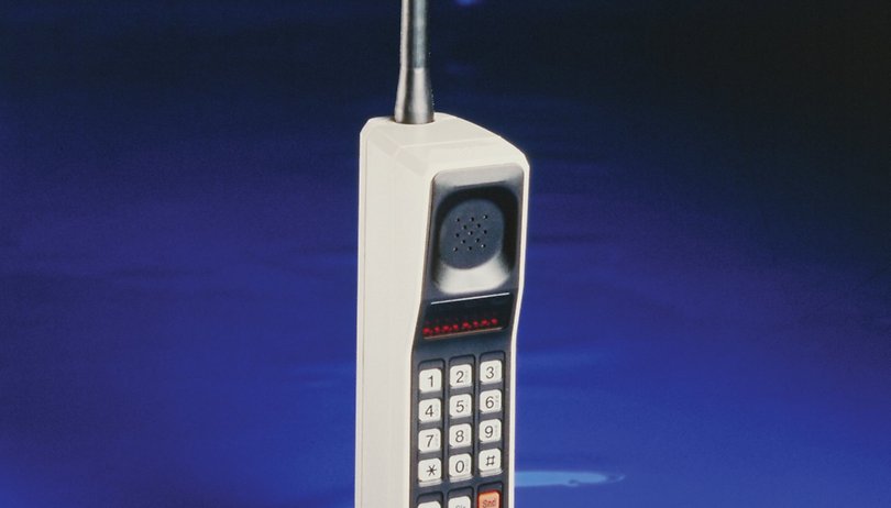Motorola comemora 45 anos da primeira ligação de celular e avisa: vem coisa boa por aí!