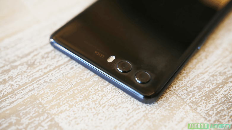 Huawei P20 prototype leak 2 840x472 waifu2x photo noise3 scale tta 1