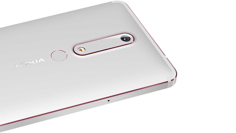 nokia 6 2 the design 1 white