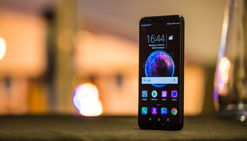 Vous pouvez d'ores et déjà précommander le Honor View 10 sur Amazon