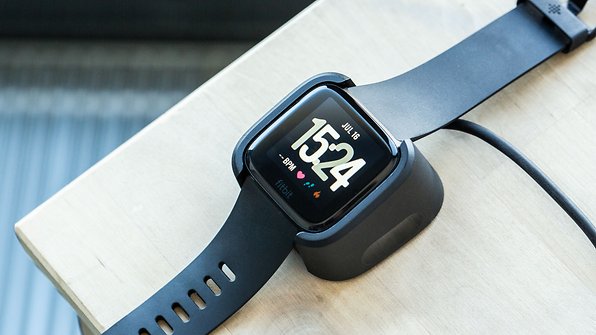 fitbit versa 2 fitbit charge 4