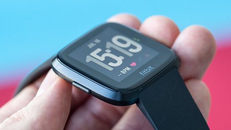 versa vs iwatch