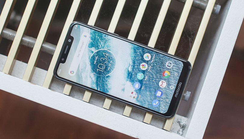 Motorola One: up to date software, out of date hardware