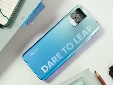 Test du Realme 8 Pro: Le milieu qui monte en gamme